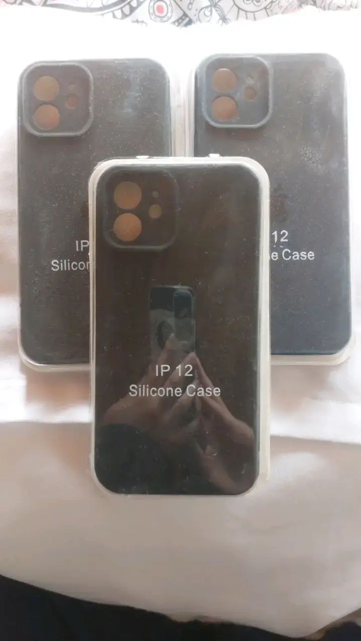 Fundas de silicona para iPhone 12 - 3