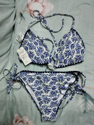 Conjunto de lencería de encaje y bikini estampado - miniatura 2