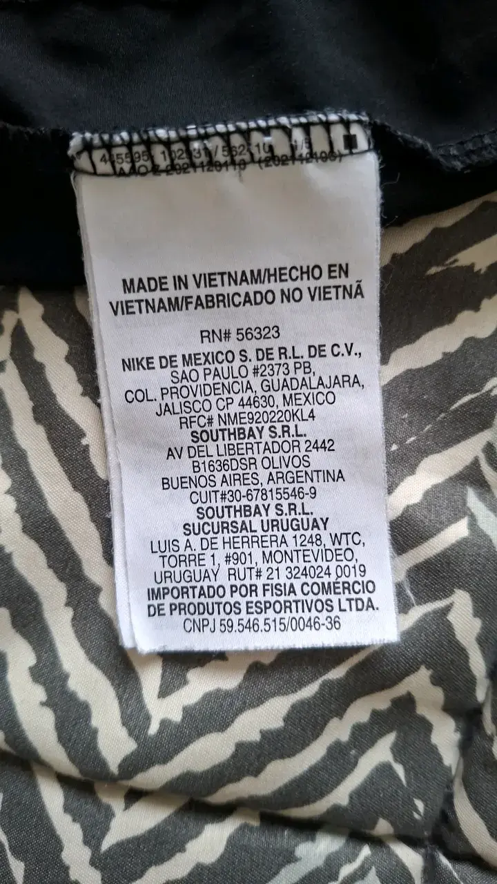 Shorts deportivos Nike Dri-Fit negros - 5