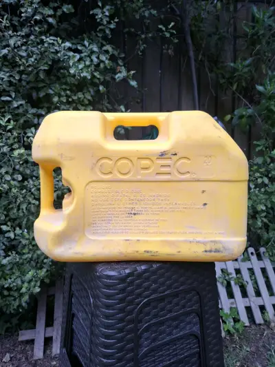 Bidón de Combustible Amarillo Copec 20 Litros - miniatura 1