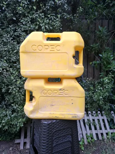 Bidón de Combustible Amarillo Copec 20 Litros - miniatura 2