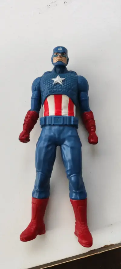 Figura de acción Capitán América vintage - miniatura 2