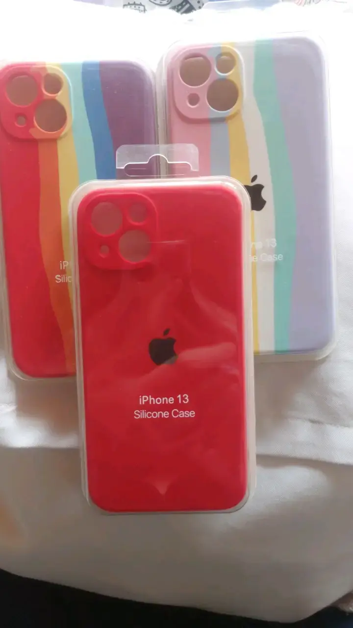 Fundas de silicona para iPhone 13 - 1