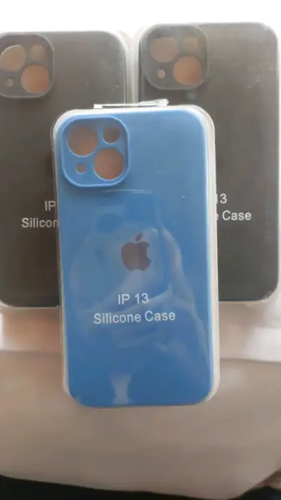 Fundas de silicona para iPhone 13 - miniatura 3