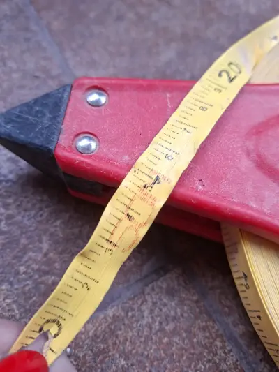 Cinta métrica de 50m Redline profesional - miniatura 2