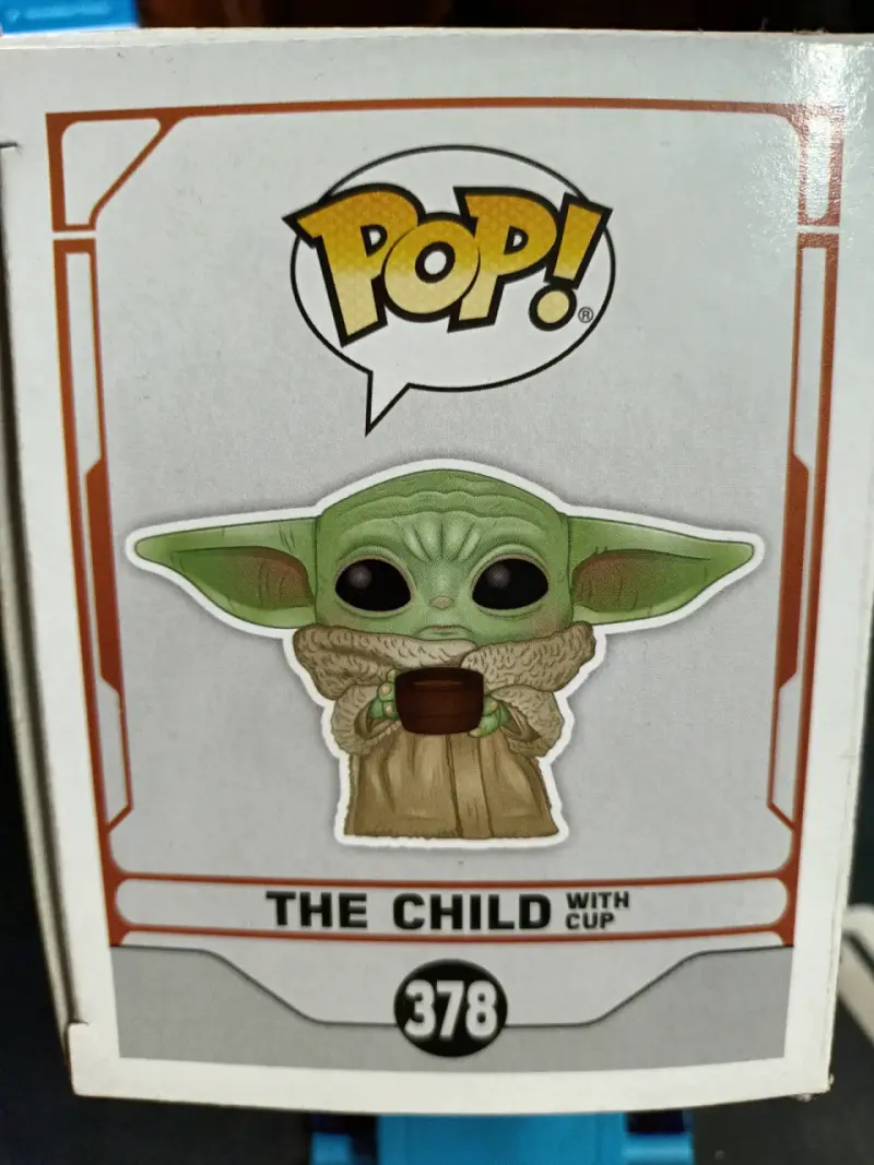 Figura Funko Pop The Child con Taza Star Wars - 4
