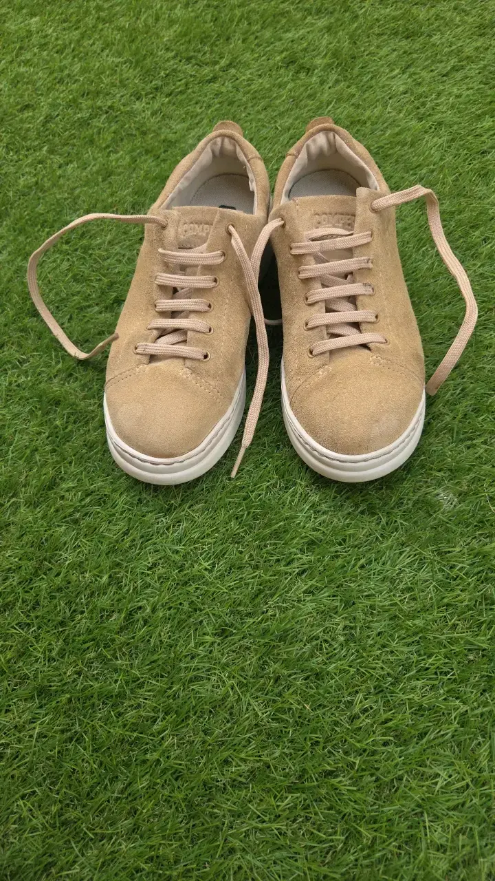Zapatillas casuales beige Camper para mujer - 1