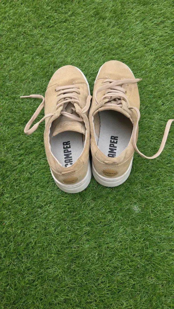 Zapatillas casuales beige Camper para mujer - 3