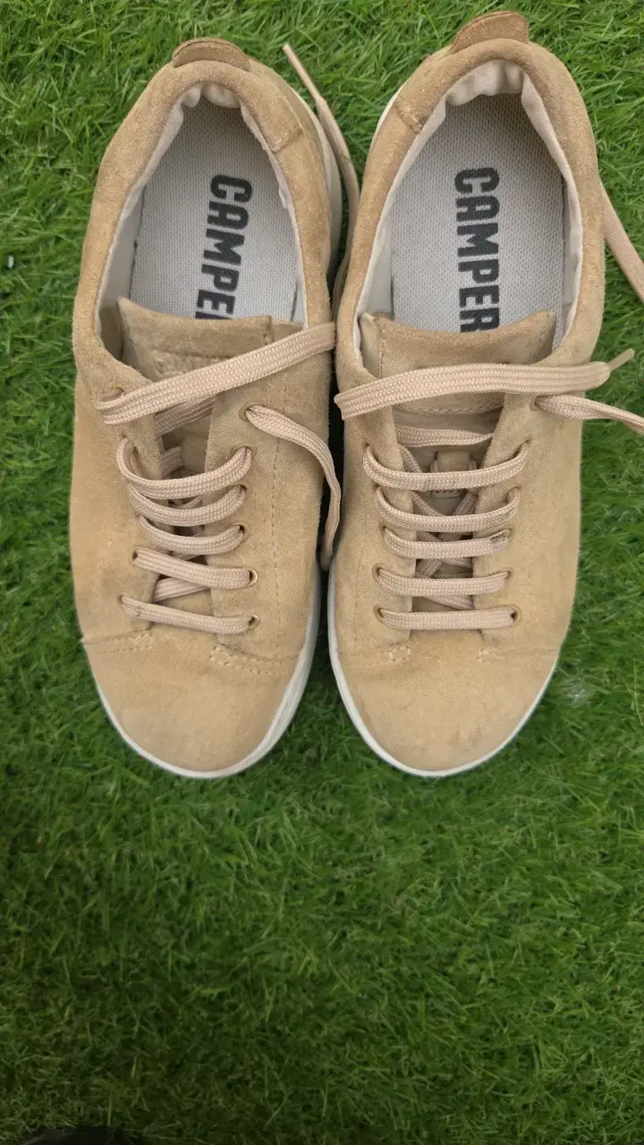 Zapatillas casuales beige Camper para mujer - 6