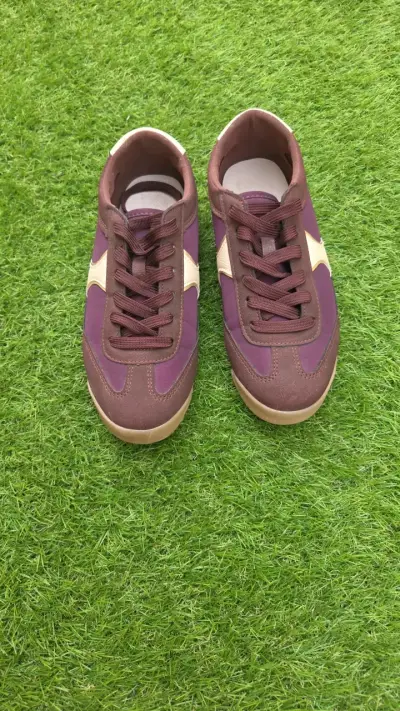 Zapatillas Alaniz color morado y beige - miniatura 1