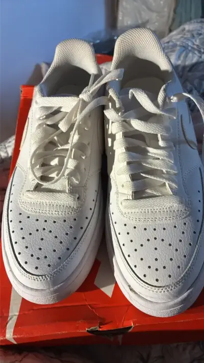 Zapatillas deportivas blancas Nike Air Force 1 - miniatura 1
