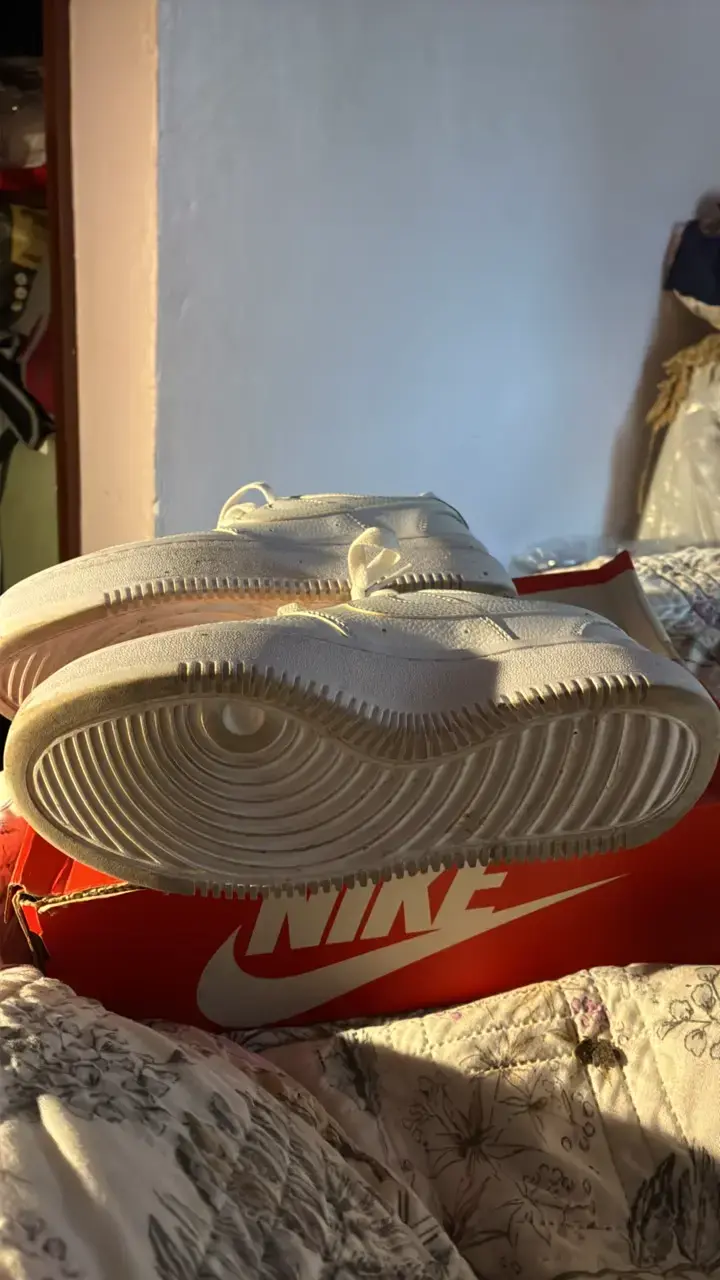 Zapatillas deportivas blancas Nike Air Force 1 - 3