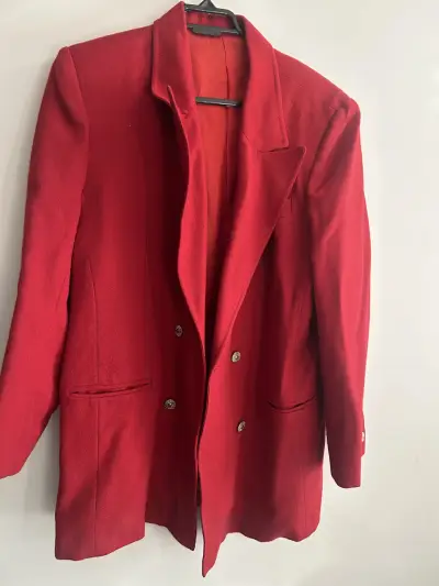 Blazer rojo elegante para mujer - miniatura 1