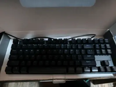 Teclado mecánico K6 Gamer Retroiluminado - miniatura 2