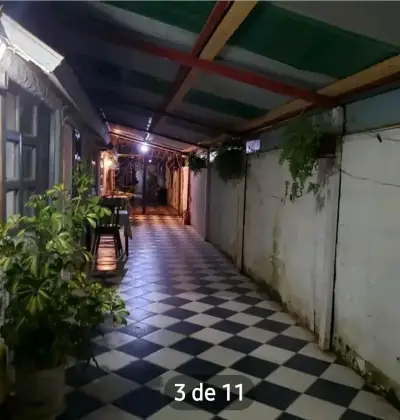 Propiedad Comercial con Deptos/ Local/ casa - miniatura 3