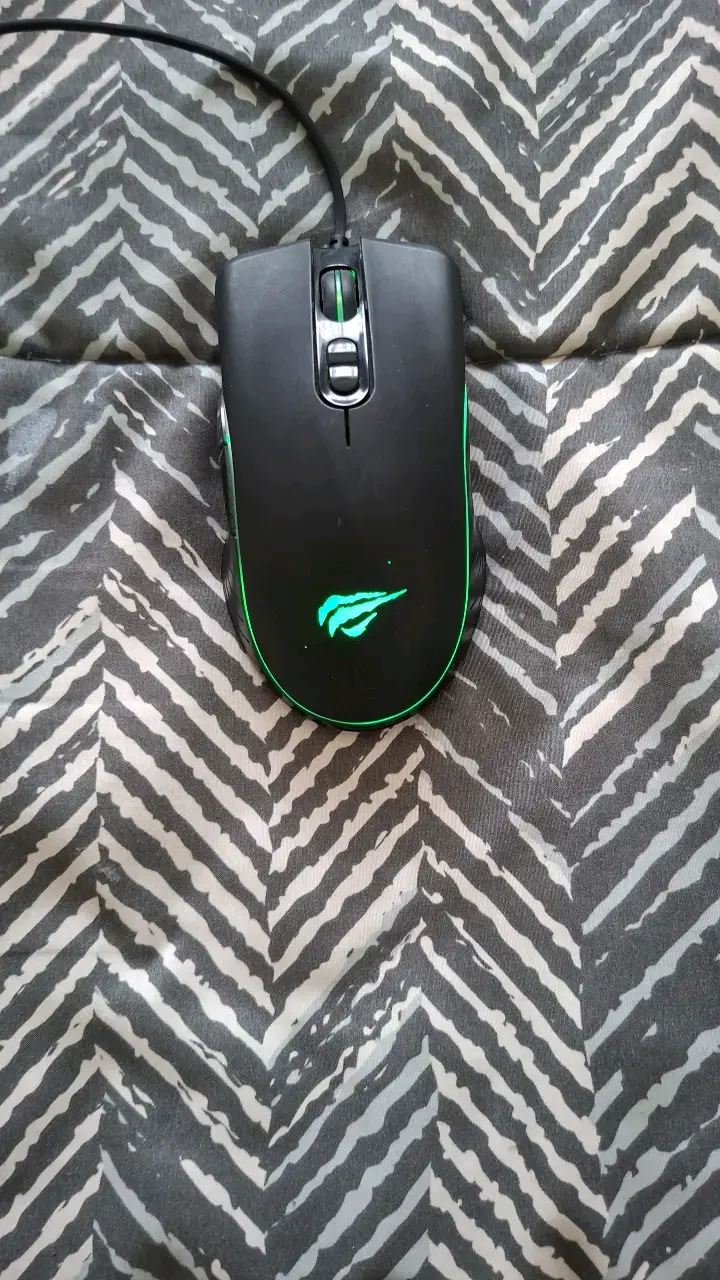 Mouse gamer con cable Havit negro - 4