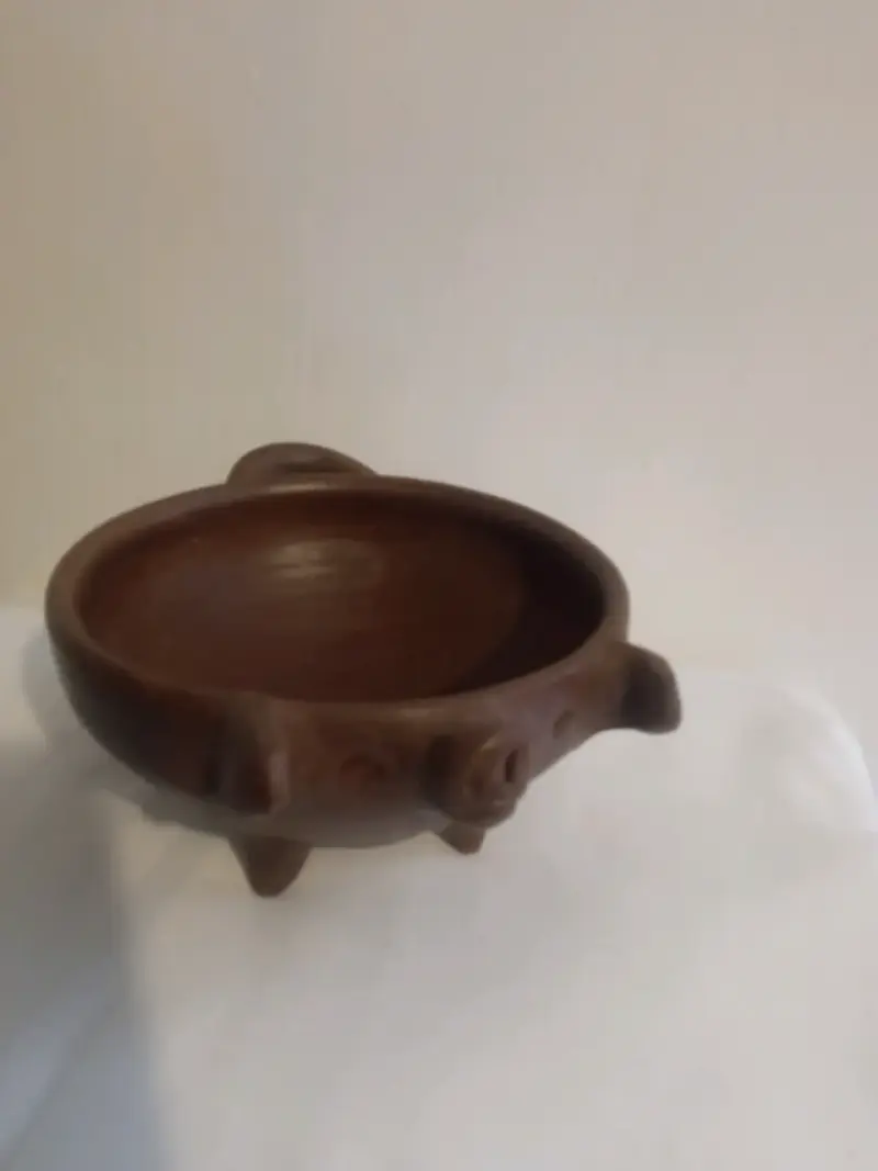 Paila de Greda con Diseño de Cerdito - 1