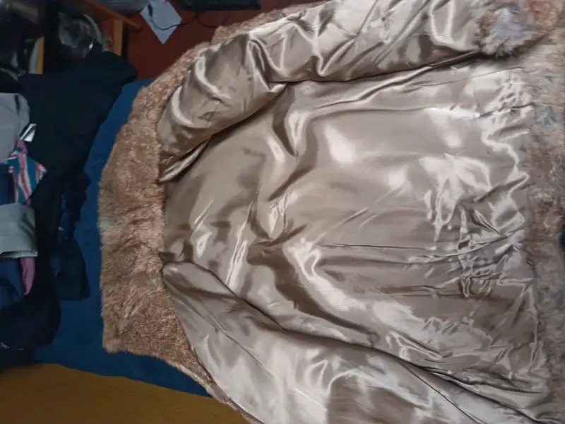 Abrigo de piel de conejo marrón para mujer - 4