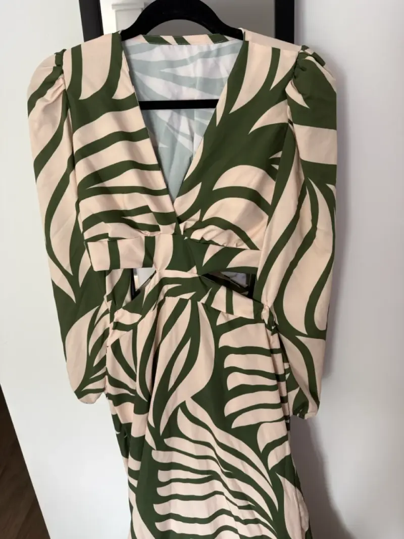 Vestido largo estampado hojas verde y beige - 4