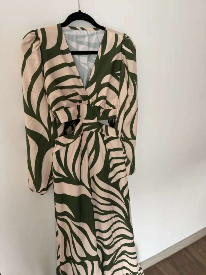 Vestido largo estampado hojas verde y beige - 5