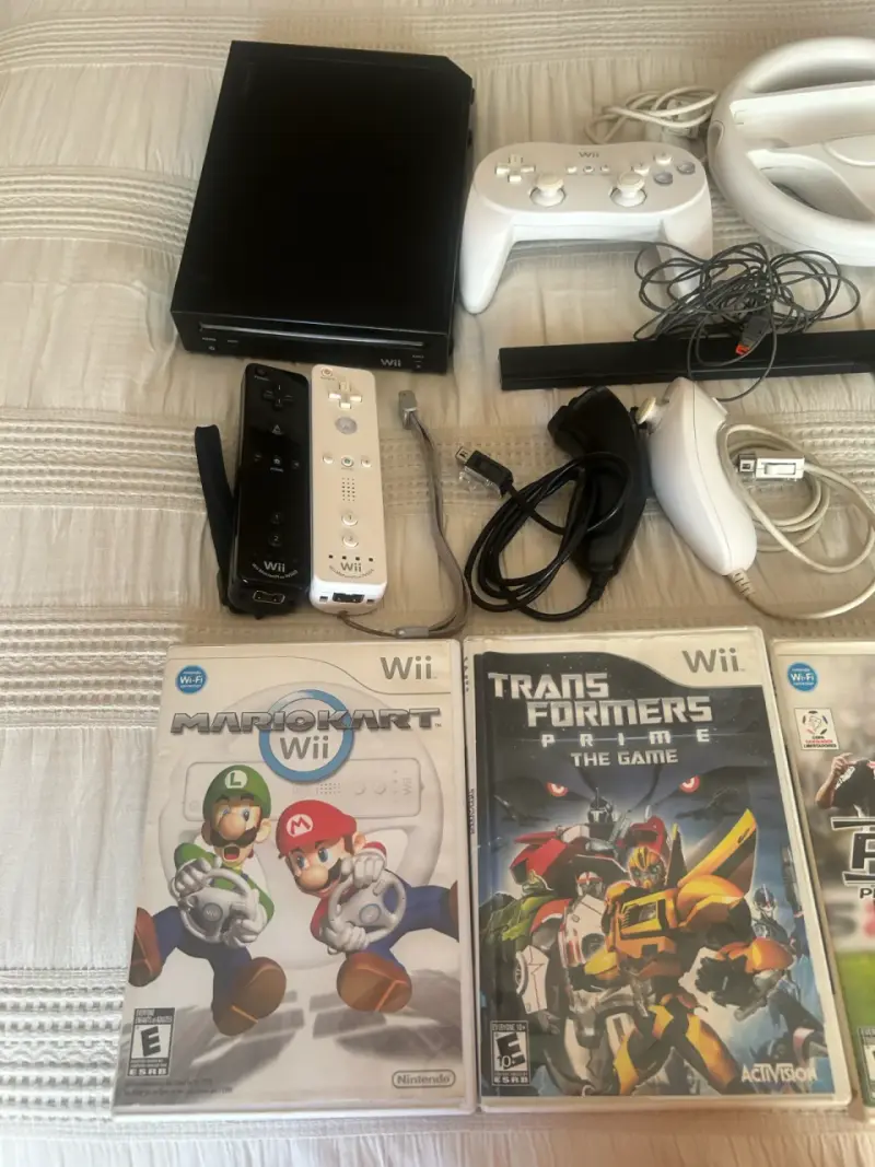 (Precio Conversable)  Consola Nintendo Wii - 2