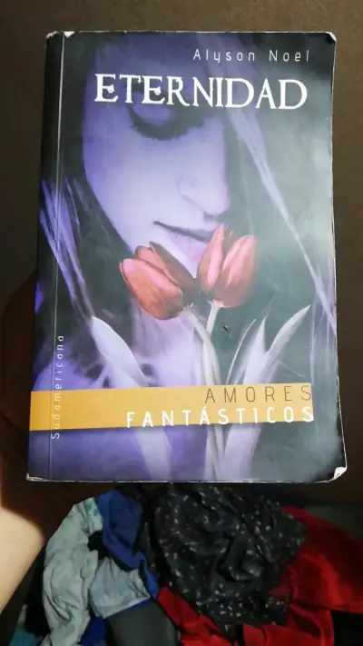 Libro Eternidad de Alyson Noël en buen estado - miniatura 1