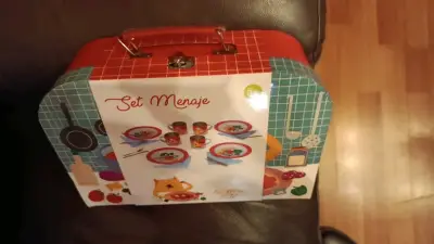 Decoración de mesa con figuras doradas y frutales - miniatura 6