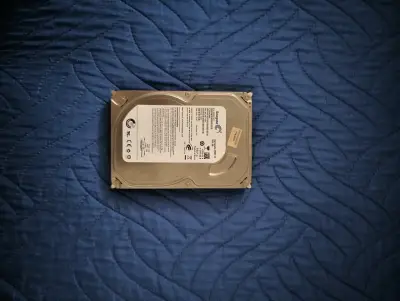 Disco duro interno Seagate 1TB - miniatura 2