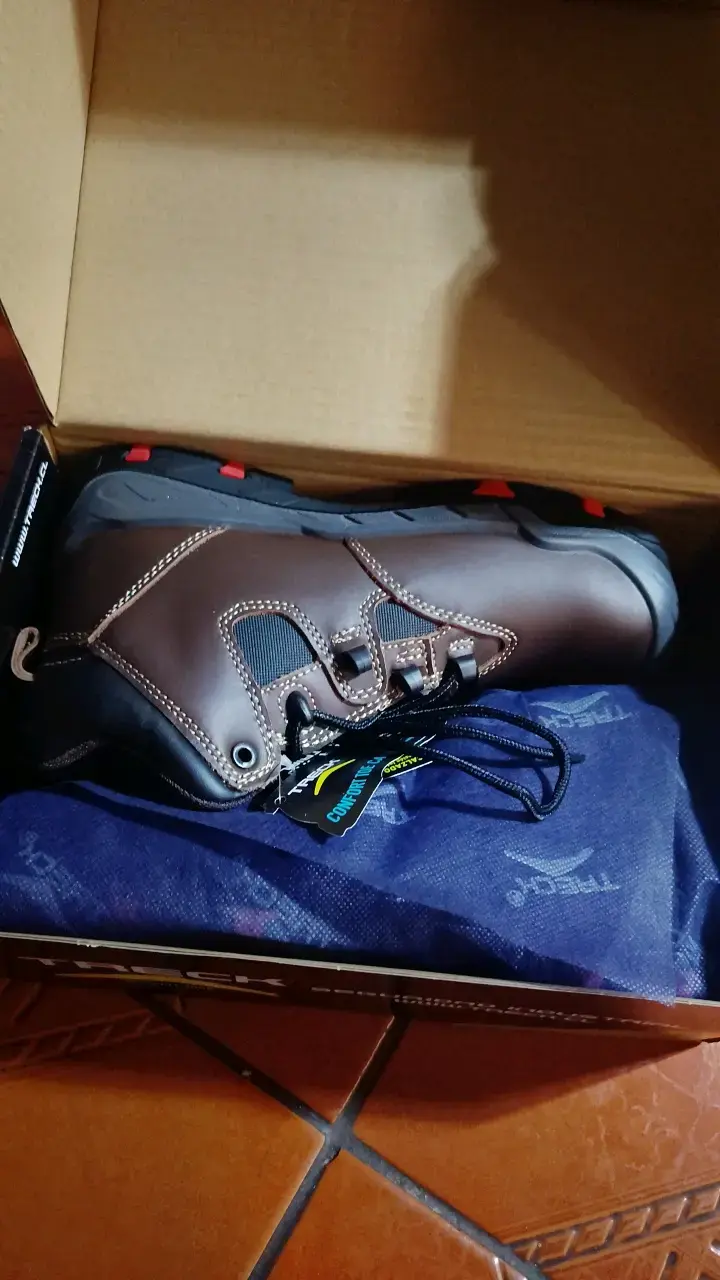 Botas de seguridad Treck con puntera de confort - 2