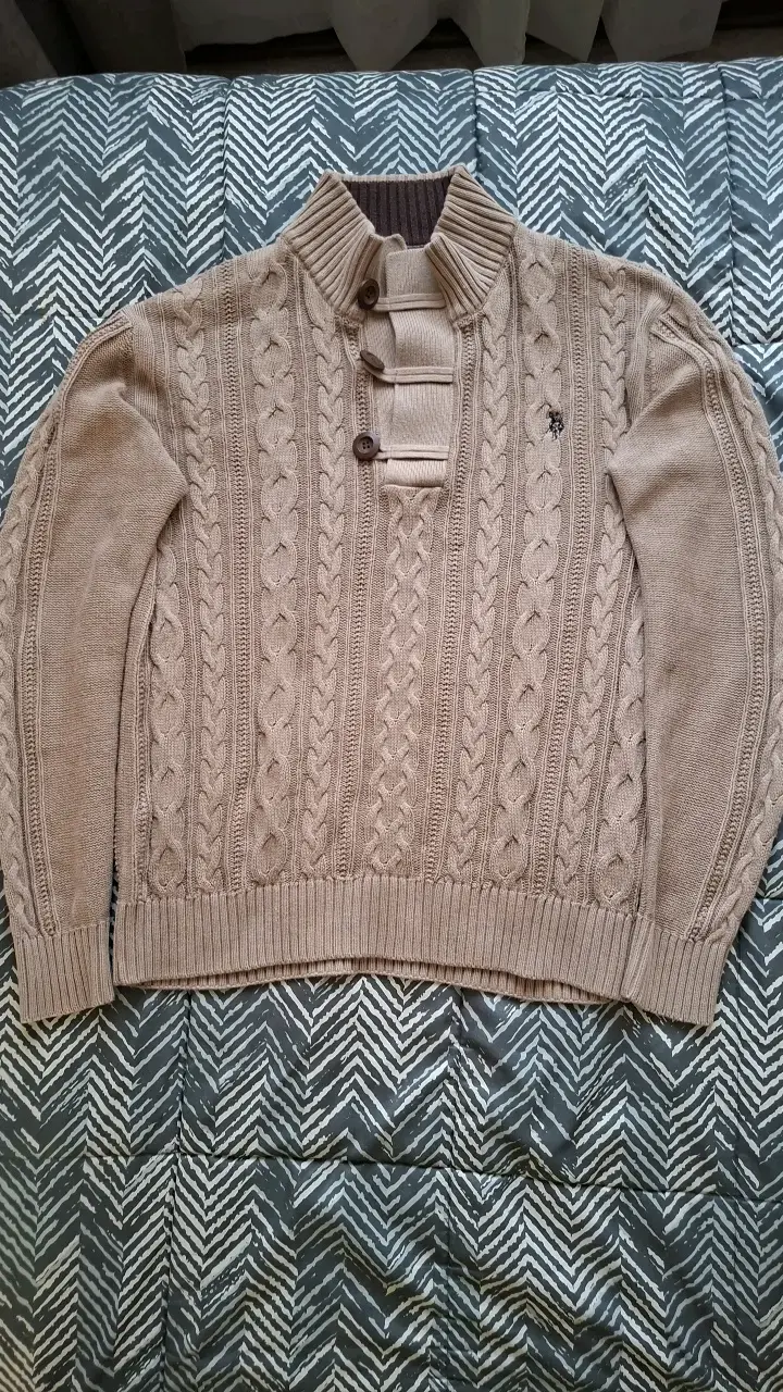 Suéter de lana beige U.S. Polo Assn con botones - 1