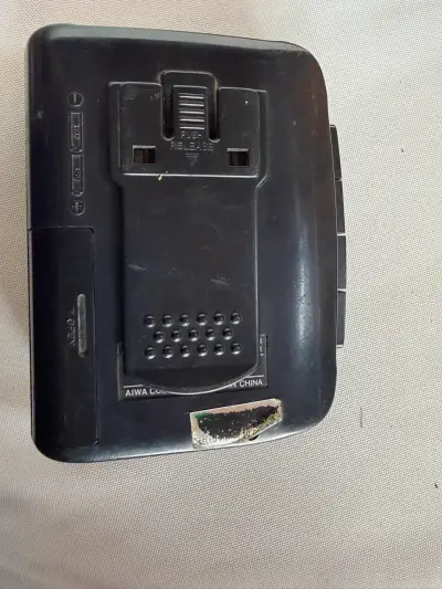 Walkman Aiwa reproductor de casetes vintage - miniatura 2