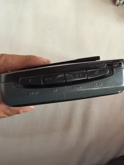 Walkman Aiwa reproductor de casetes vintage - miniatura 4