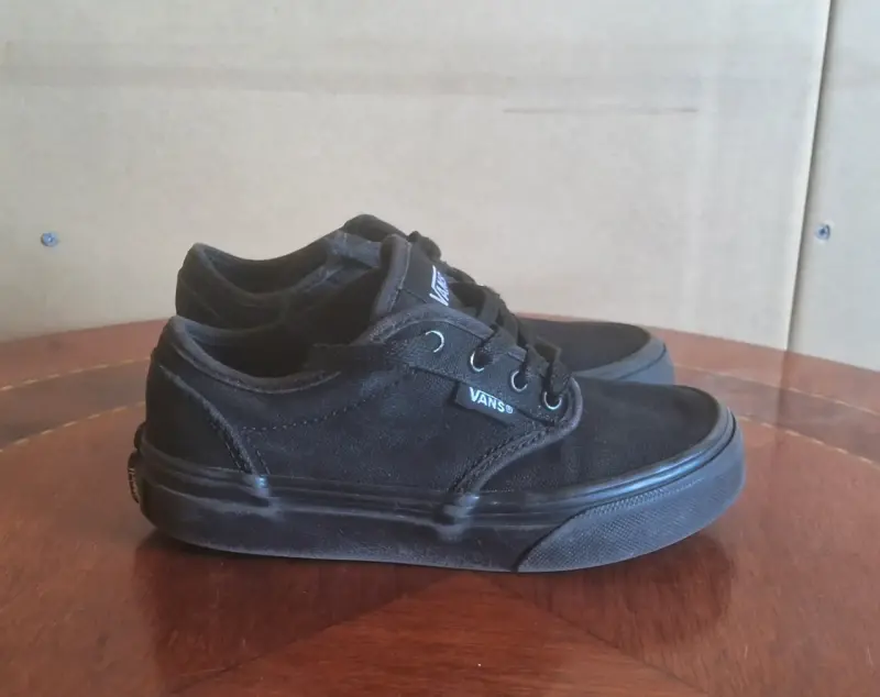Zapatillas negras Vans para hombre en buen estado - 1