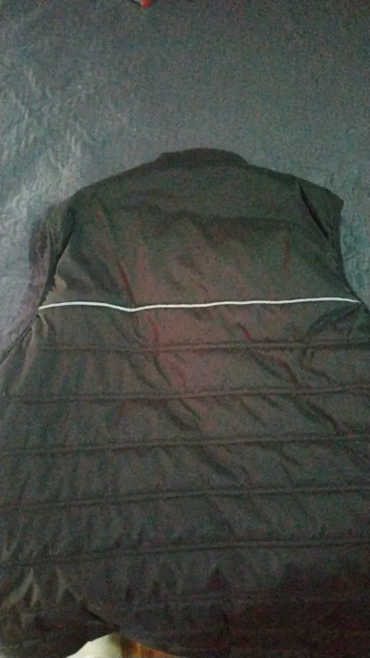 Chaleco sin mangas negro New Balance talla L - 4