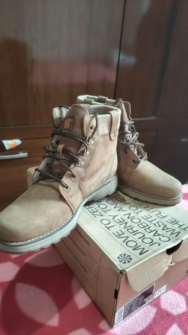 Botas Caterpillar de cuero marrón unisex N°39 - 3