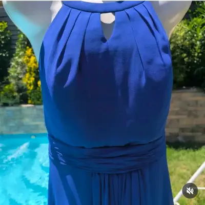 Vestido largo azul elegante para mujer - miniatura 2