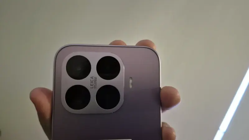 Xiaomi 17T con cámara Leica - 1