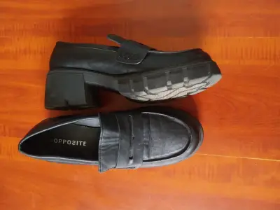 Zapatos de plataforma negros para mujer - miniatura 2