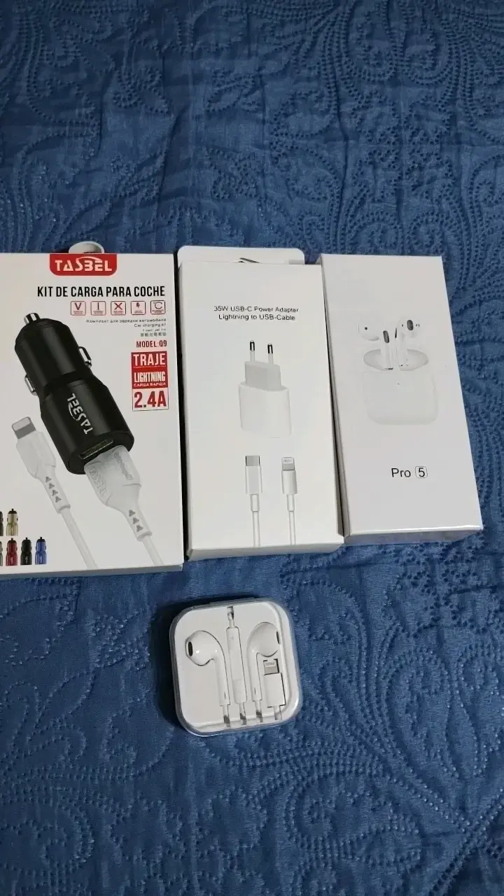 Kit para iPhone ( 4 productos ) cargador audifonos - 1