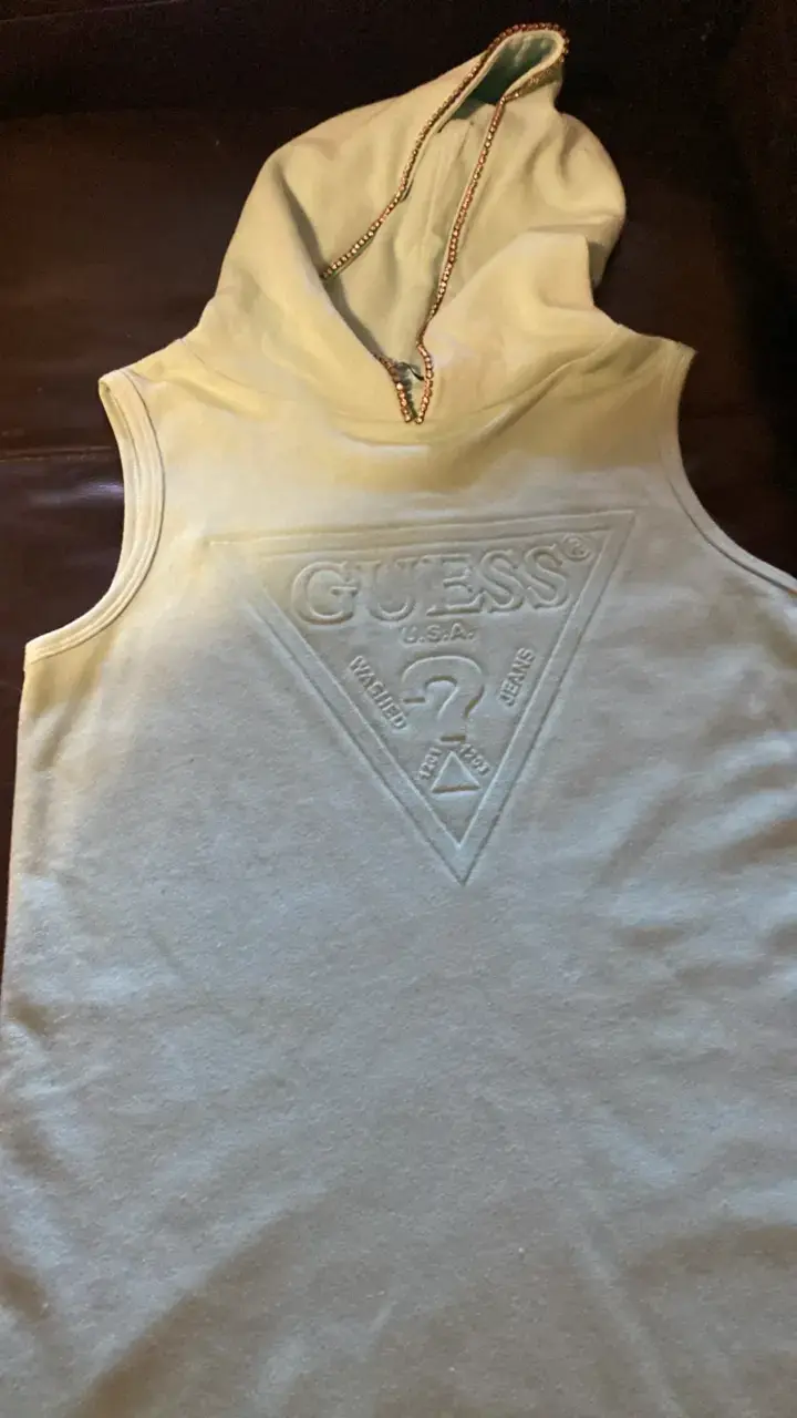 Vestido sin mangas Guess con capucha - 3