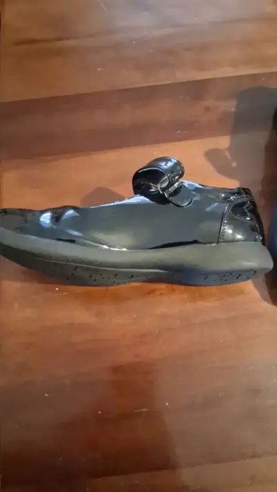 Zapatos de charol negros para niña talla 3333 - miniatura 2