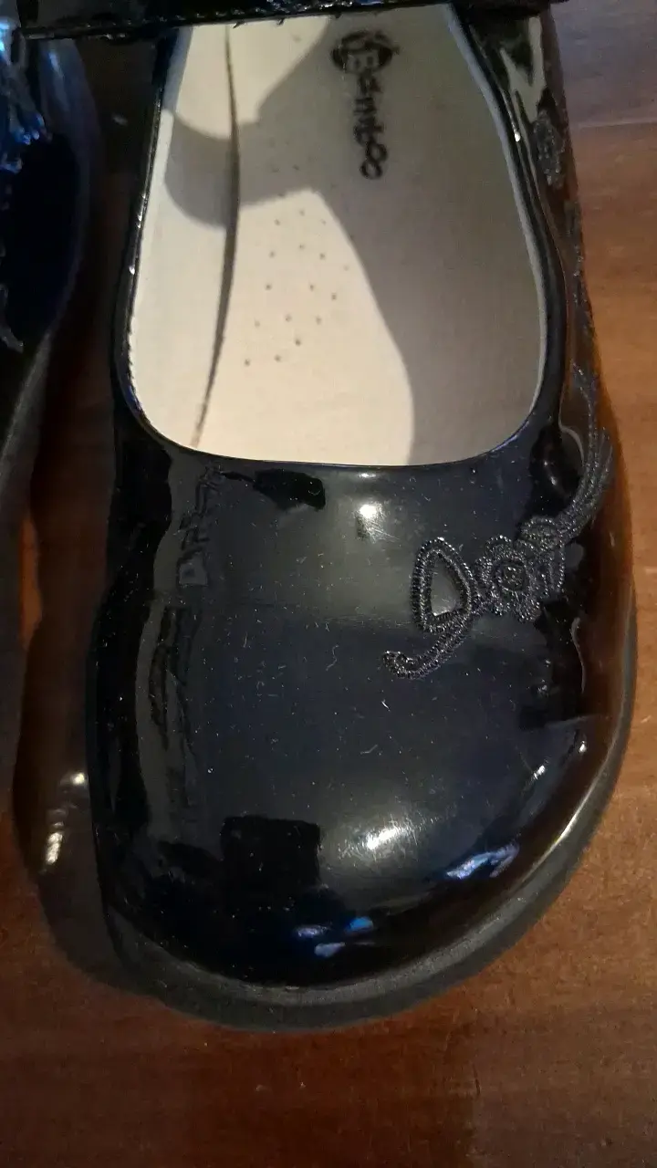 Zapatos de charol negros para niña talla 3333 - 4