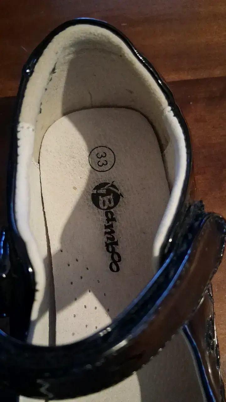 Zapatos de charol negros para niña talla 3333 - 5