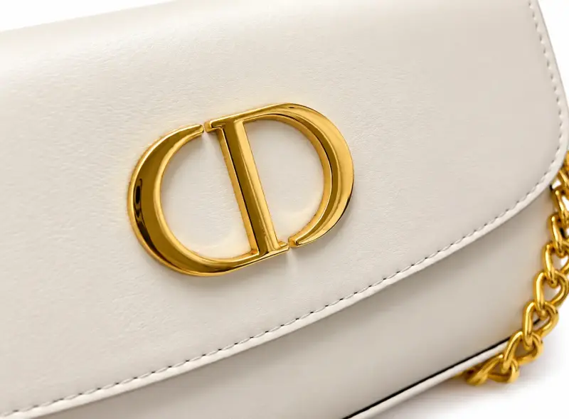 Cartera Dior Montaigne de Cuero Beige - 2