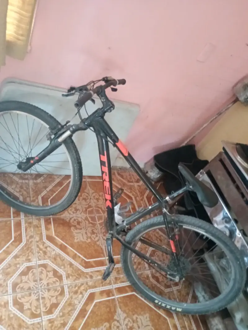 Bicicleta Trek de montaña con neumáticos Crossmark - 2