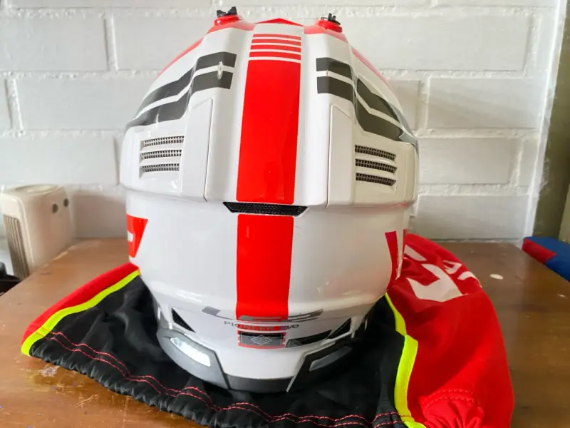 Casco de moto LS2 rojo y blanco con visera - 3