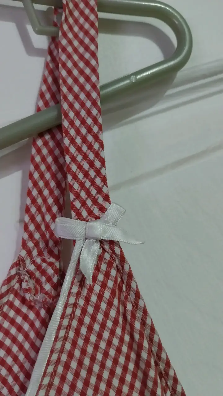 Vestido de tirantes rojo con encaje - 3