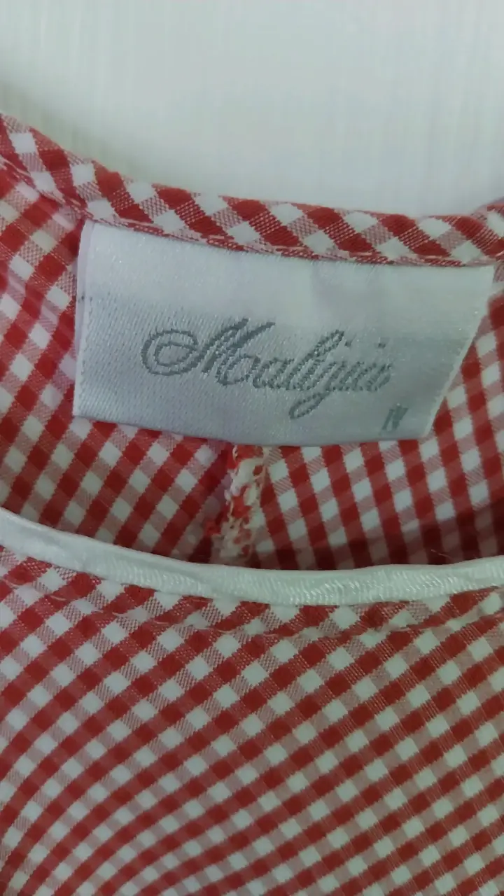 Vestido de tirantes rojo con encaje - 4