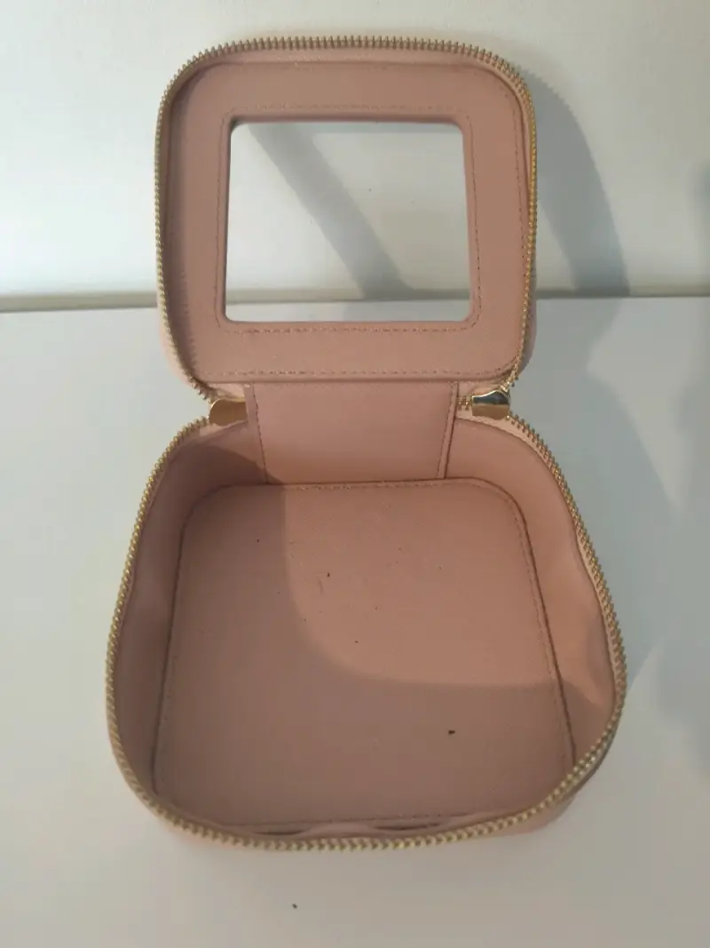 Estuche organizador de maquillaje rosa con ventana - 3