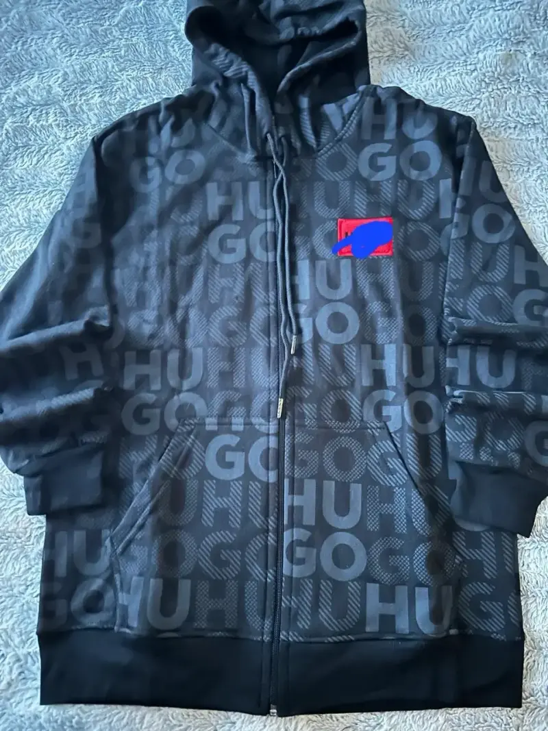 Polerón con capucha negro estampado Hugo - 1